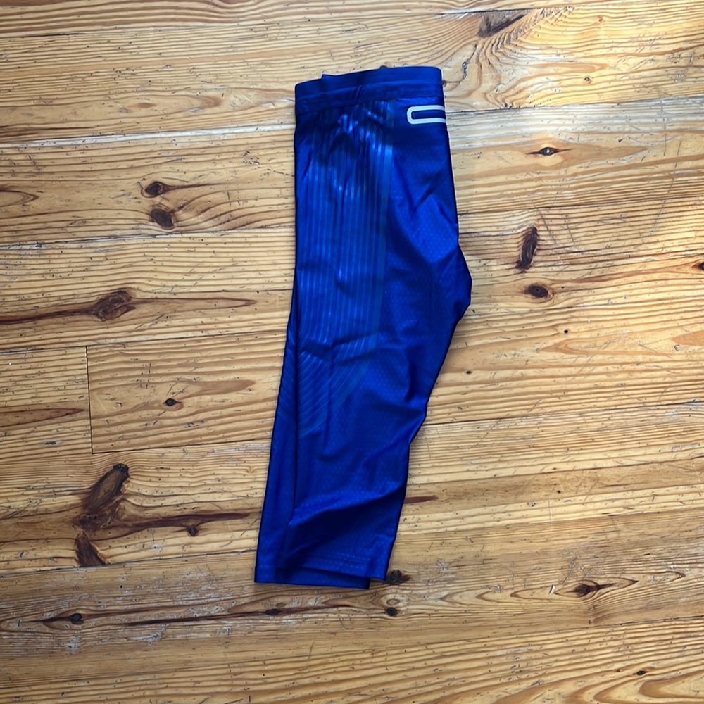 Nike Cropped Leggings (Part of the 2016 Team USA Olympic Uniform)